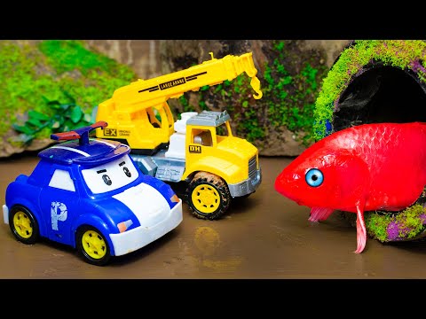 Amusement Park Hastily Transformed Koi Fish, Crane, Police Car -  Primitive Video STOP MOTION ASMR