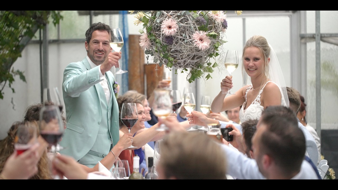 Klik om video te laden en af te spelen