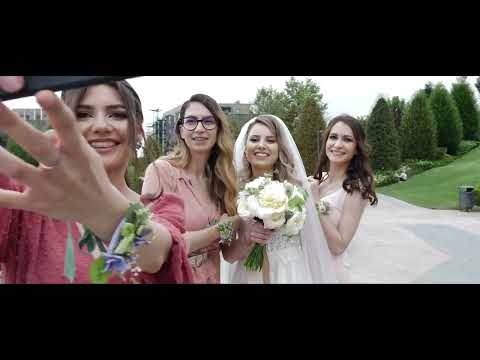 Generic Larisa & Paul