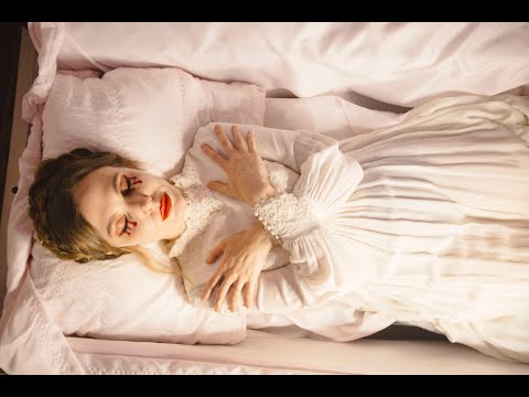 Video thumbnail for Skin and Bones