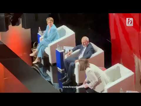 Փաշինյանի անհասկանալի շարժումները. բեմում ինչ-որ բան է փնտրում