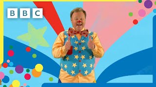 Hokey Cokey | Mr Tumble Songs | Mr Tumble and Friends