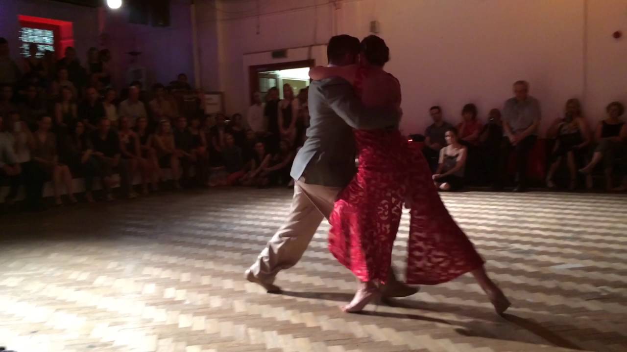 Virginia Pandolfi and Jonatan Aguero encore performance at Negracha 10th June 2016