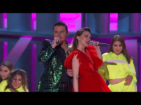 Belinda y Horacio Palencia "Amor a Primera Vista" en Premios de La Radio 2019