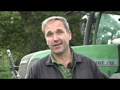 Boer krijgt bieten 'niet aan de gang' en verpacht akker aan biodiversiteitsduo