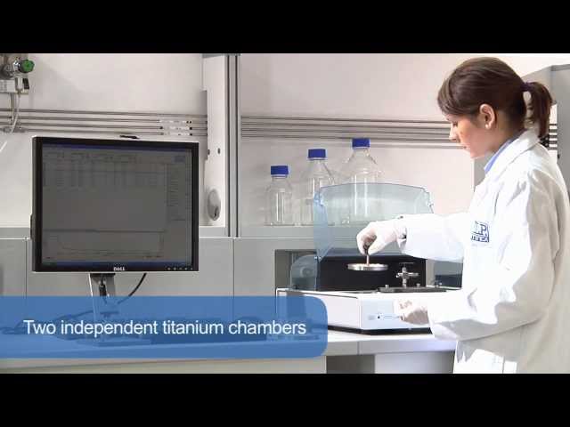 Accelerated oxidation test for determining the oxidation stability of fats on the whole sample