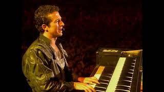 Bailando salsa. HD Mecano