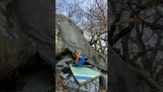 Video thumbnail: Problem 4 (Boulder 10, Boogalagga), 6b. Chironico
