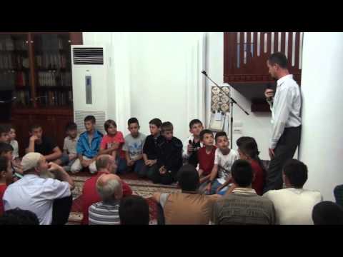 Vizitë Hoxhë Ahmed Kalasë në Tiranë nga Nxënësit e Mektebit "NUN" - Shkup