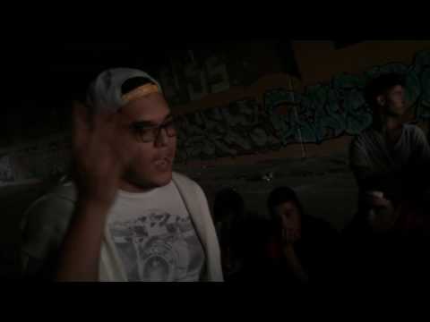 Garnett vs alguien de las rozas  batalla de gallos