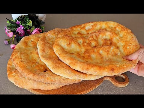 The most delicious breakfast bread I've ever made! Incredibly simple and fast.