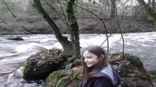 preview picture of video 'The Salmon Leap and River Lennon near Ramelton'