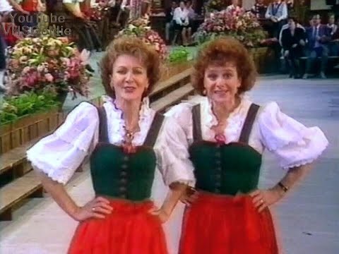 Hahnenkamm Trio & Kitzbühler Dirndln - I tanz so gern mit Dir - 1989