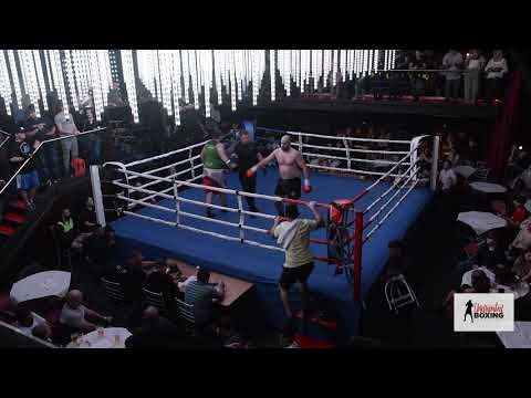 DANNY PAYNE v CHRIS LE SURF