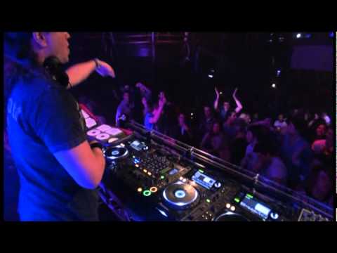 NICK SKITZ AND BROOKLYN BOUNCE