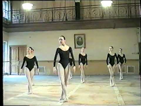 Vaganova Ballet Academy, year 1998 - warm up jumps from ballet grade 7 exam.