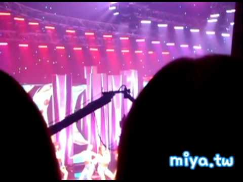 110522 Inkigayo After School fan cam