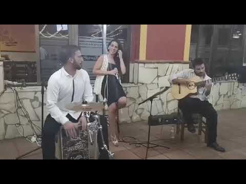 Quiero que me beses . Tamara Alegre