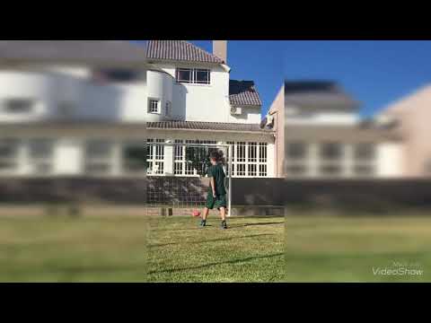 Desafio do travessão com bola de rúgbi 🏉!!!!!