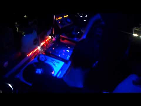 Background w:h Dana Ruh (Cocoon) @ Neutra Music Lab PT.2