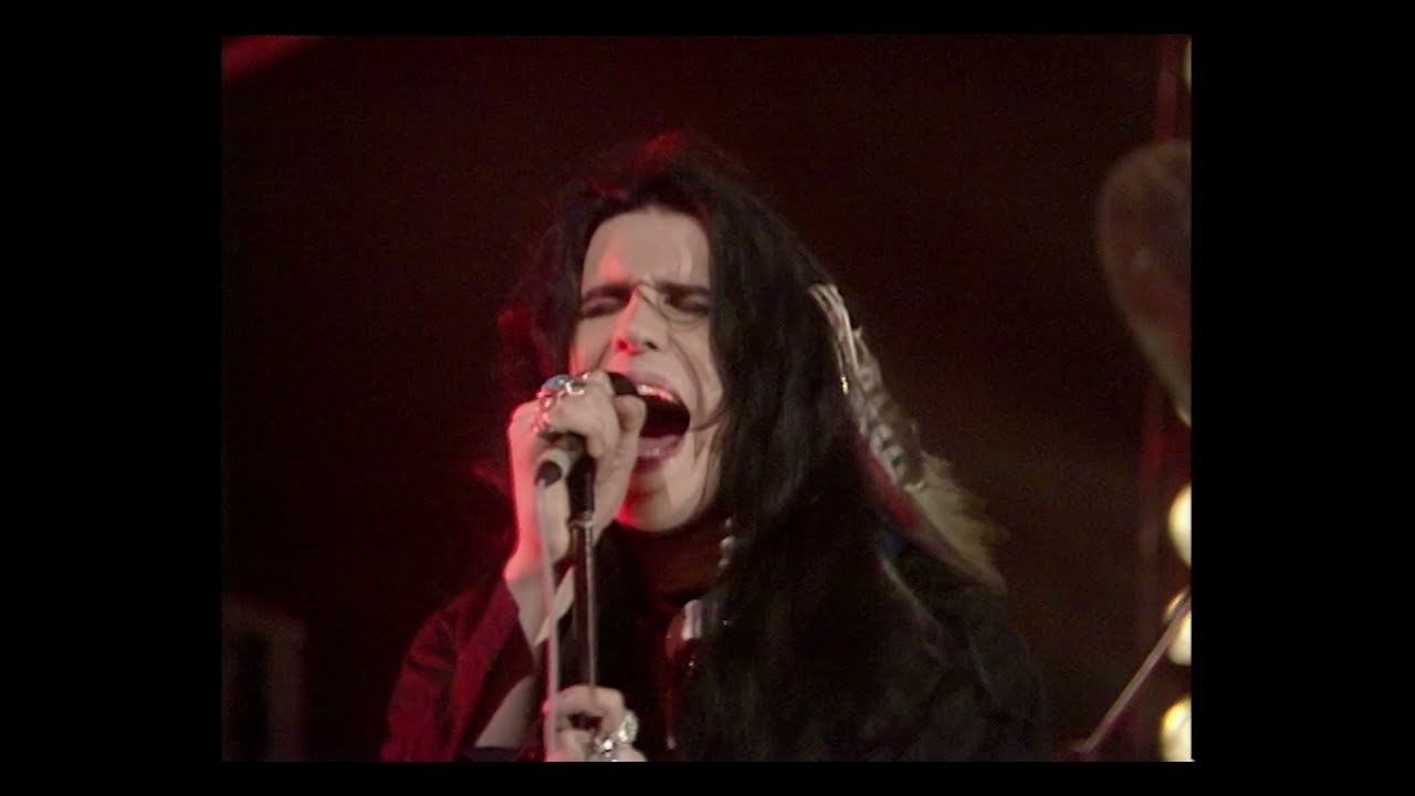 The Cult - She Sells Sanctuary live at The Old Grey Whistle Test HD - YouTube