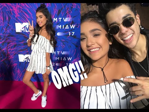 Thumbnail for BACKSTAGE PREMIOS MTV MIAW 2017 VLOG Xime Ponch V157 by ponch