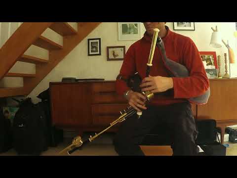 Xavier Boderiou - Uilleann Pipes - Wee Reel after work...