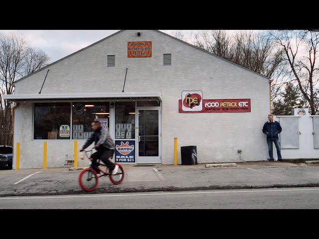 Twenty One Pilots – Backslide (Official Video)