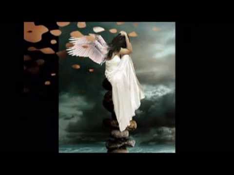 AHMET K FEAT HÜKÜMDAR SAKLANAN DUYGULAR