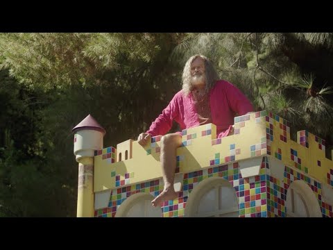 The Space Between Clip - Pool Scene