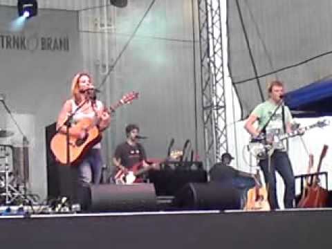 Aneta Langerová - Stačilo říct, Trnkobraní, Vizovice 2011.MP4