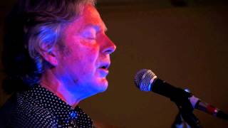 Reg Meuross - The Drovers' Road