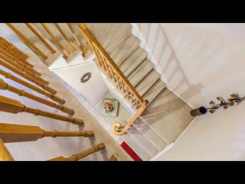 28 Wooliston Cres.- Freehold Towhouse For Sale (Listed By Vinod Bansal)