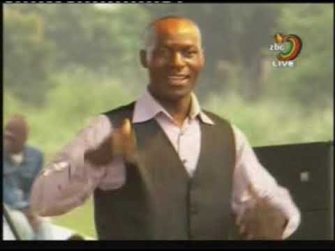 sulumani chimbetu ft tryson, allan chimbetu& franco slomo live  in Glendale  bob 89 gala