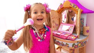 Diana pretend play makeup toys