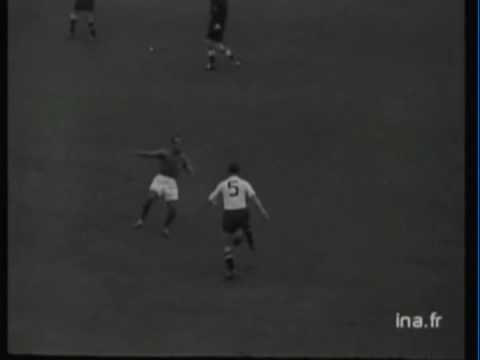 1951 (November 1) France 2-Austria 2 (Friendly).mpg