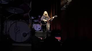 Melissa Etheridge - I Take You With Me