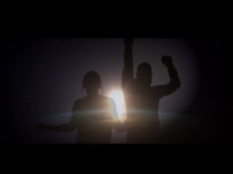 moe2mee feat. wuakyla - Zum Mond und zurück (Official Video)