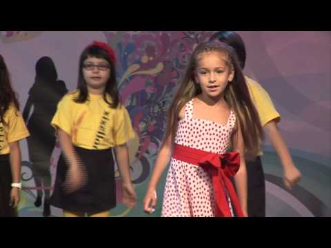 Kosova Fest 2013  Eliesa Jakupi - Dua