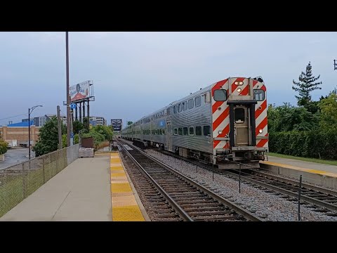 Here's how Commuter Rail (Metra) Works in Chicago