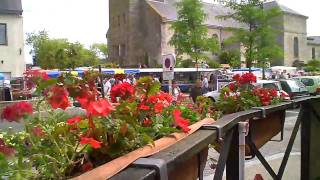 preview picture of video 'Guidel market in Brittany, France'