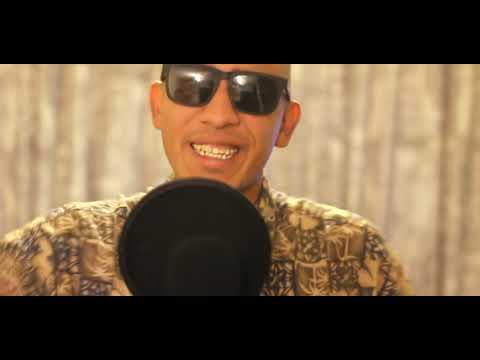 Cypher sessions #6 - mc throw (one shot)