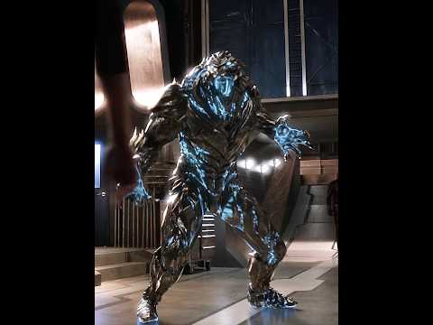 Savitar nearly killed both Barry and Wally. #flash