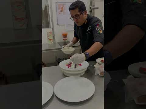 Modern capuchin tiramisu creamier #chef #howtomakecakecreamathome #cheffood #chefrecipes #