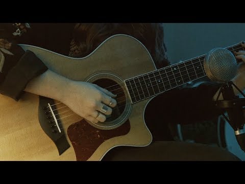 Meant To Be Broken (Acoustic) - Lindsey Lomis