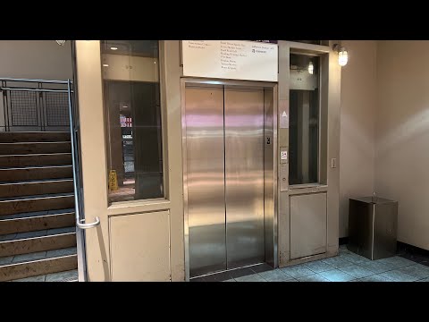 Montgomery KONE Hydraulic Glass Elevator At Penn C.C. Grand Hall In Philadelphia PA: (08/02/2022)