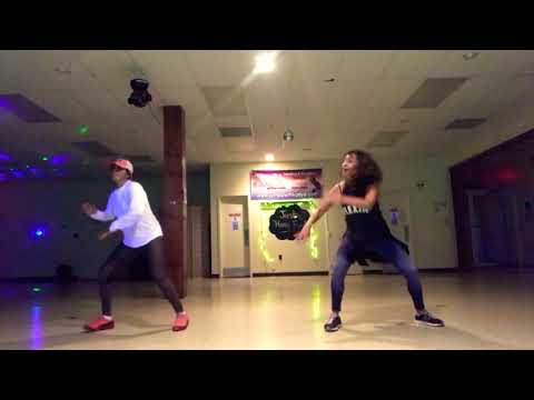 BARRACA MUNDO MASH-UP DJ Francis Zumba Choreographey