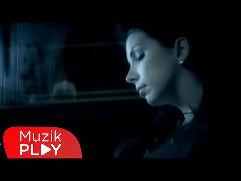 Tuğba Özerk - Gidesim Geldi