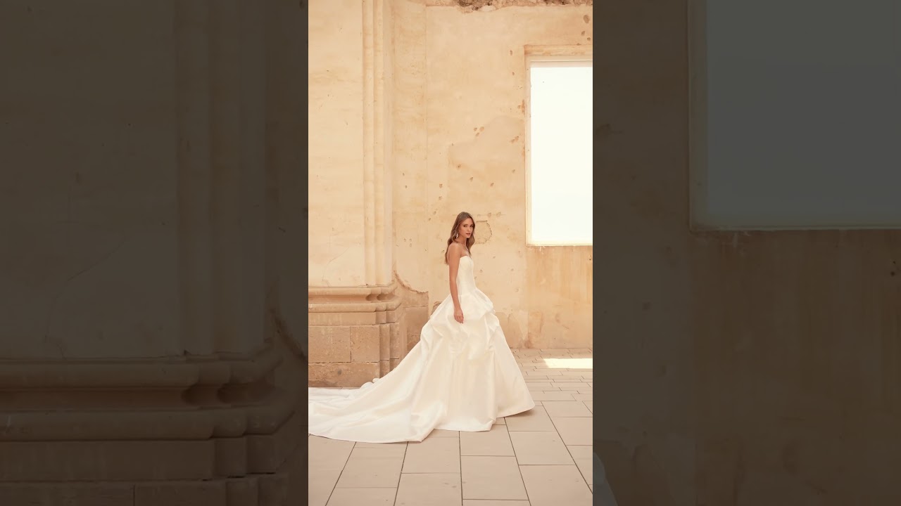 Veni Infantino 2026 - Abito da Sposa 63001