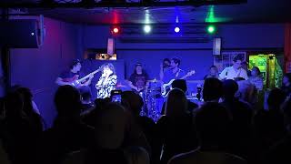 A Giant Dog -- I&#39;ll Come Crashing